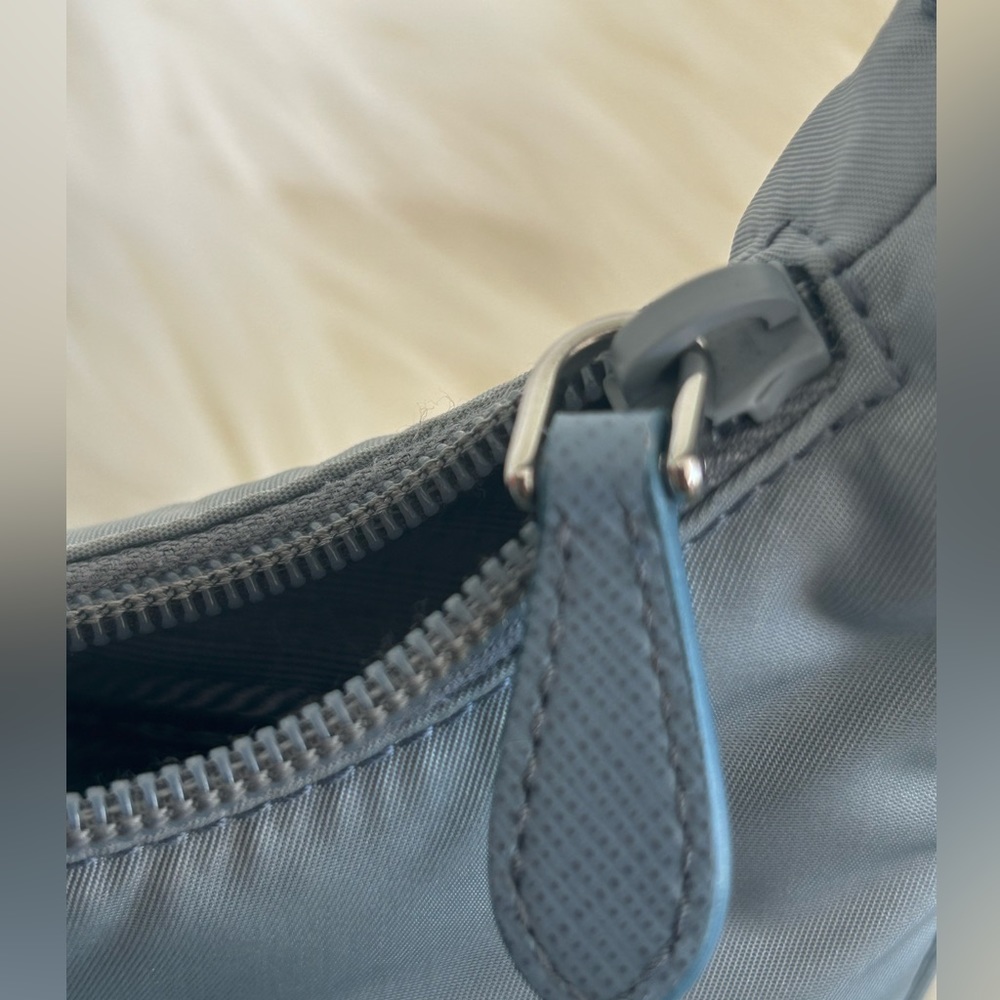 Prada Re-edition Bag "Sold" - Picture 6 of 15